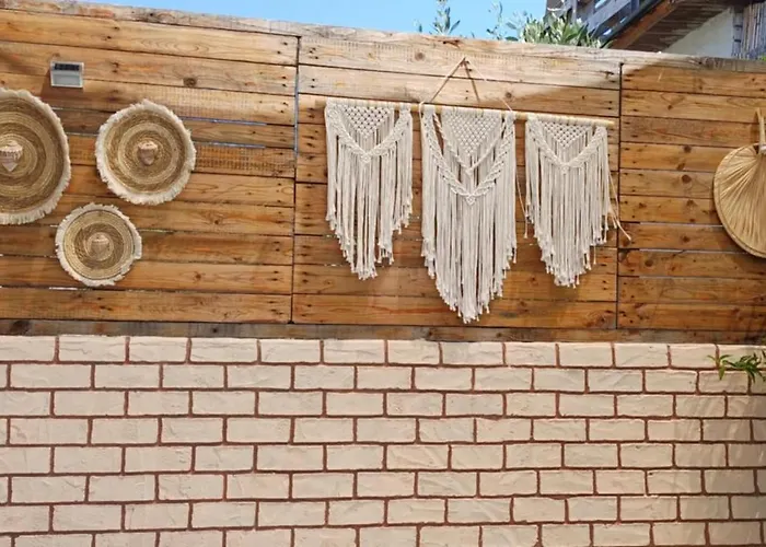 Marathos Hill * Wolos