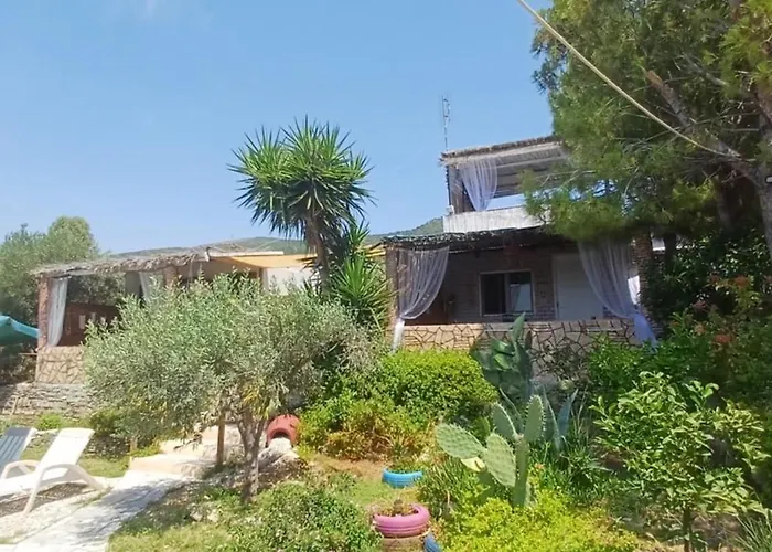 Dom wakacyjny Marathos Hill