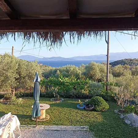 Holiday home Marathos Hill